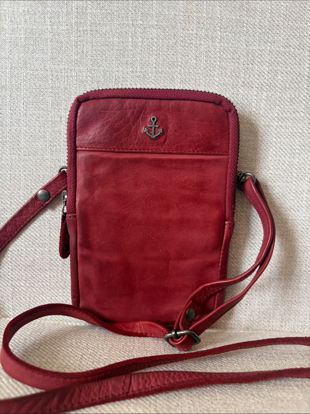 Harbour 2nd Red Leather Adjustable Crossbody Phone Bag with Card Slots